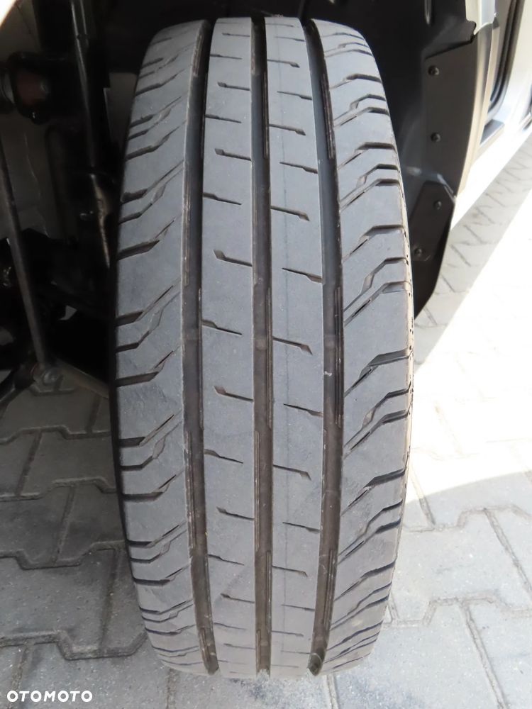 Volkswagen Crafter 35 BiTDI 2.0 177 KM AUTOMAT 6-Cio Os.+ 1036 Kg Ładowność MIXTO Indywidualna Zabudowa VIP, L2H1 Furgon Blaszak, 5905 mm Dł, FULL LED, DRZWI PRZESUWNE Z OBU STRON, HAK 3000 Kg, Rozstaw Osi 3665 mm, Stan Wizualny I Techniczny NOWY Tak Jak Z Taśmy Produkcyjnej Gotowy Dostępny OKAZJA POLECAM - 13