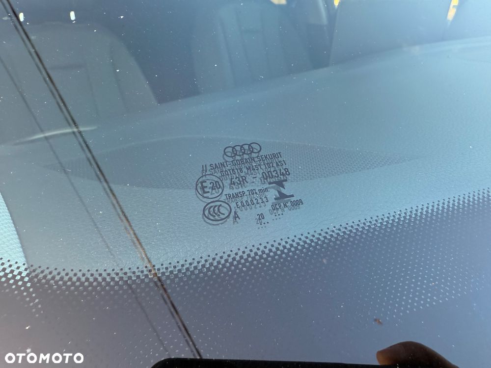 Audi A4 Avant 35 TDI mHEV S tronic - 37