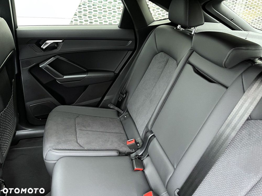 Audi Q3 Sportback - 21