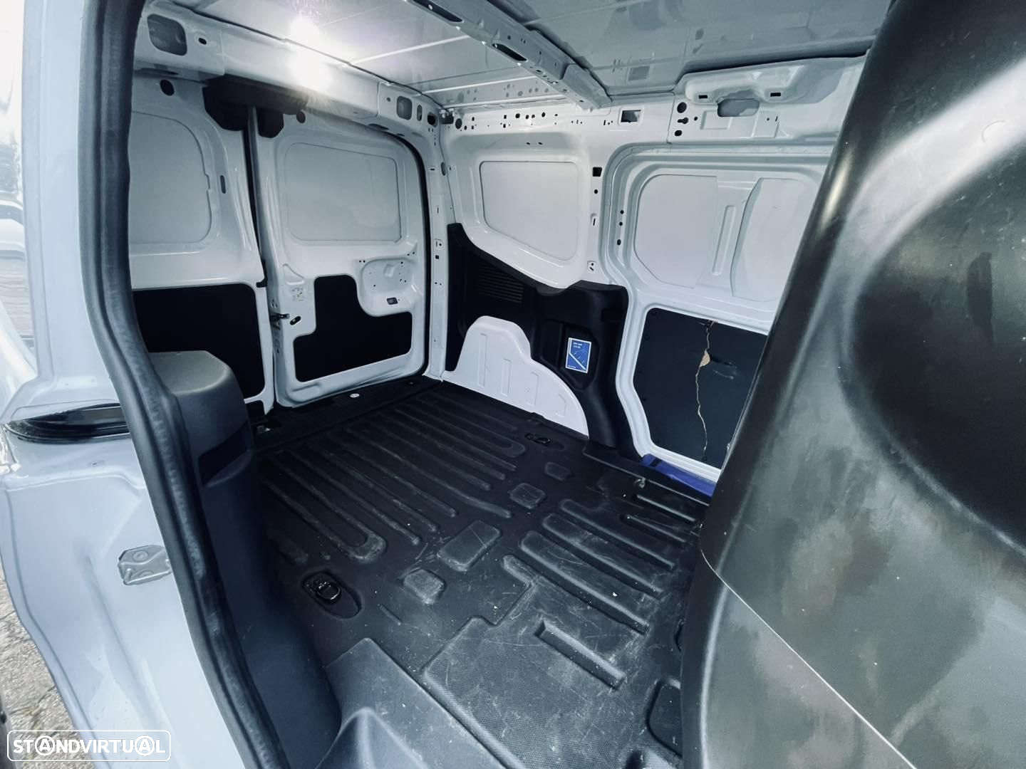 Ford Transit Courier 1.5 EcoBlue TREND - 15