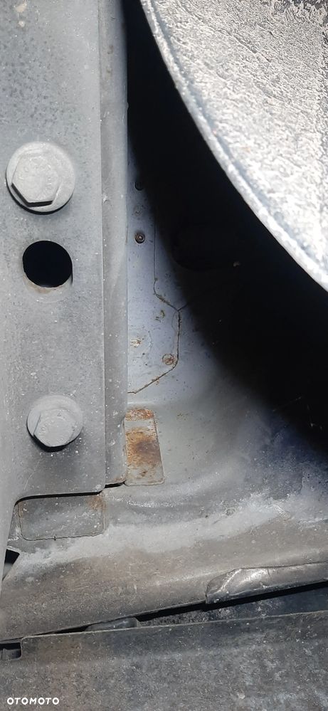 Jeep Cherokee 3.7L Limited - 27