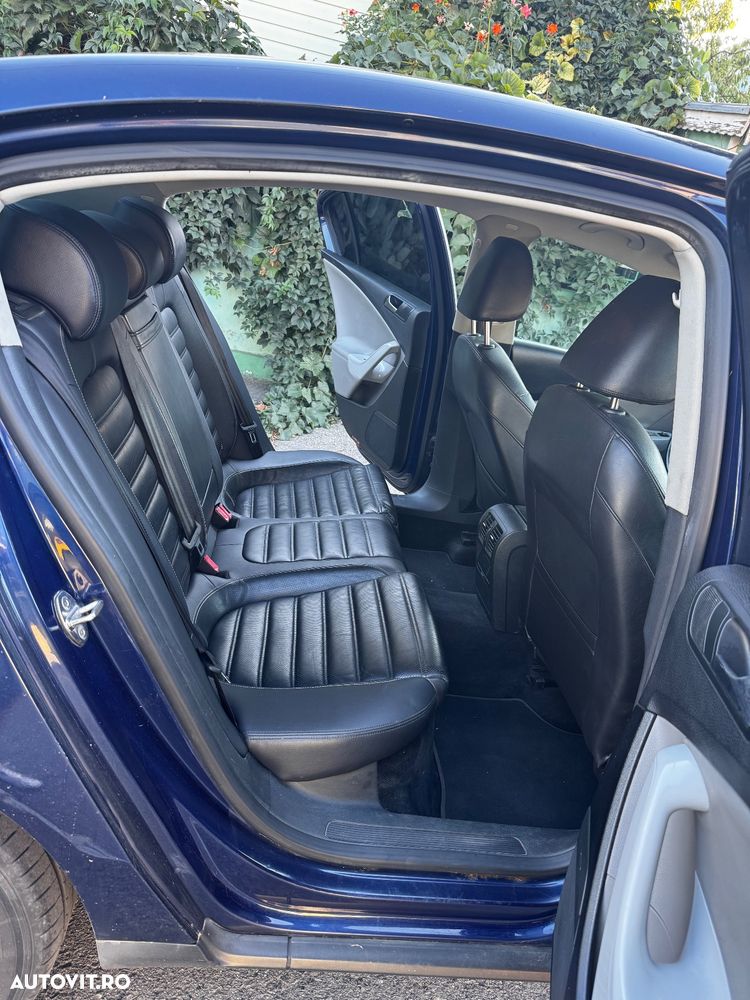 Volkswagen Passat 1.9TDI Highline - 7