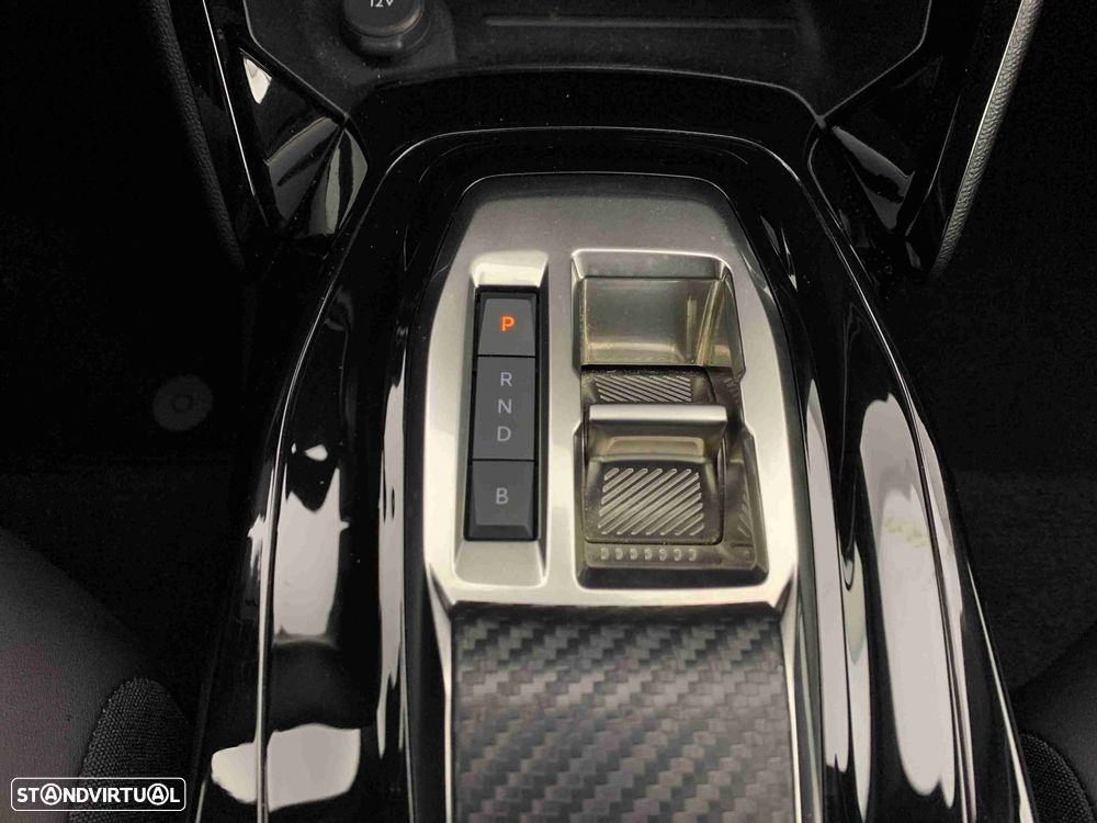 Peugeot e-2008 50 kWh Allure - 10