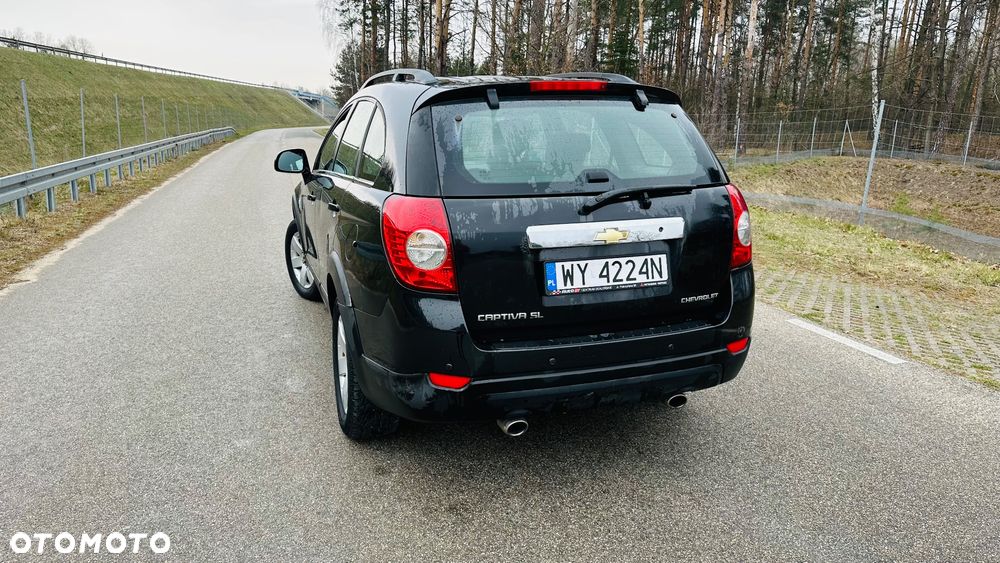 Chevrolet Captiva - 11