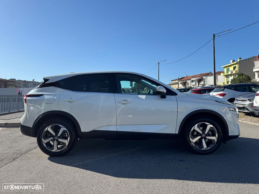 Nissan Qashqai 1.3 DIG-T N-Connecta J18 - 5
