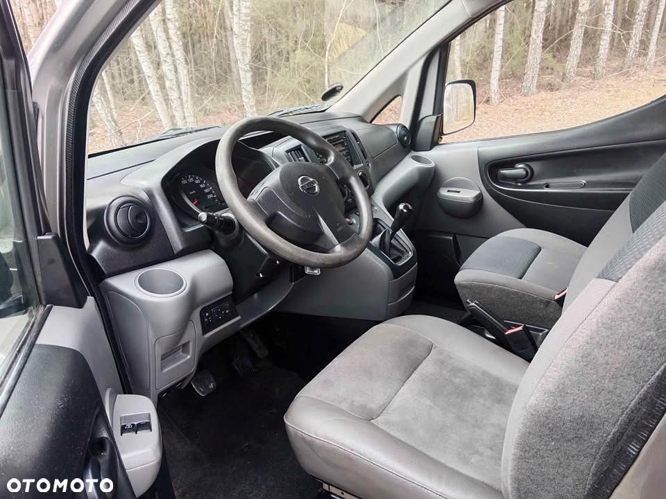 Nissan NV200 - 12