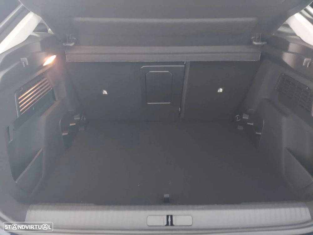 Citroën C4 X 1.2 PureTech Max EAT8 - 13