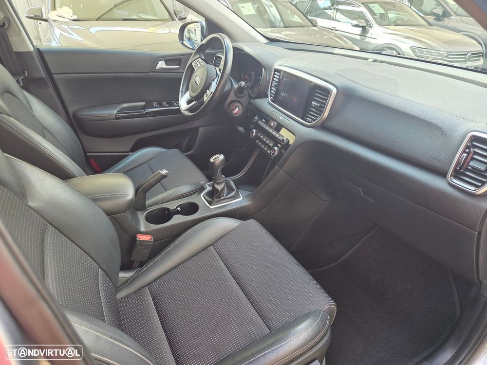 Kia Sportage - 11