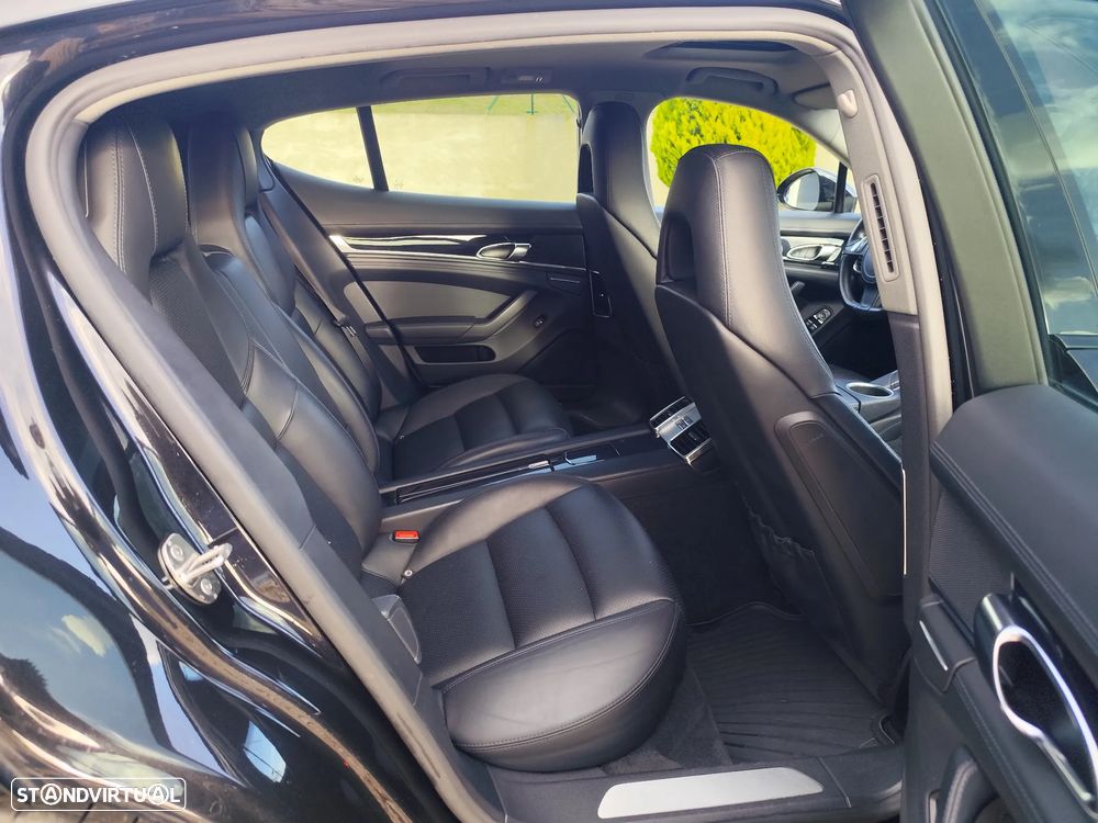 Porsche Panamera - 9