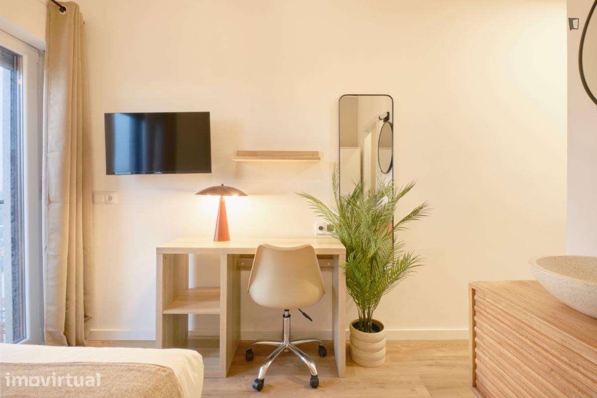 Quarto - localizado em Campolide Lisbon - Grande imagem: 4/38