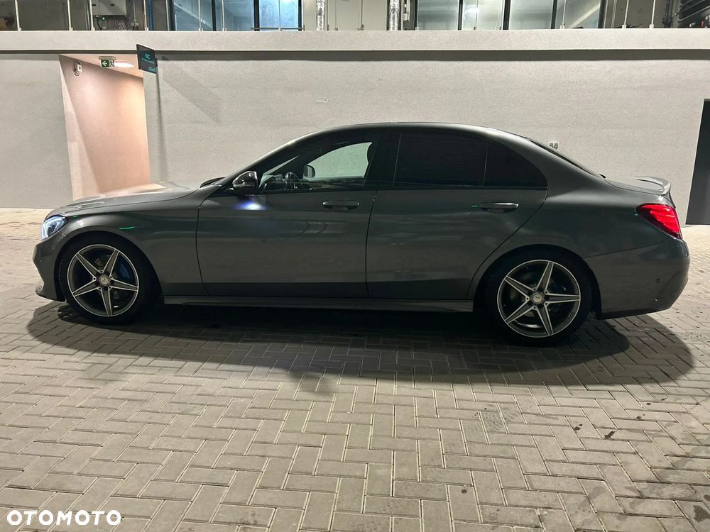 Mercedes-Benz Klasa C 180 7G-TRONIC AMG Line - 10