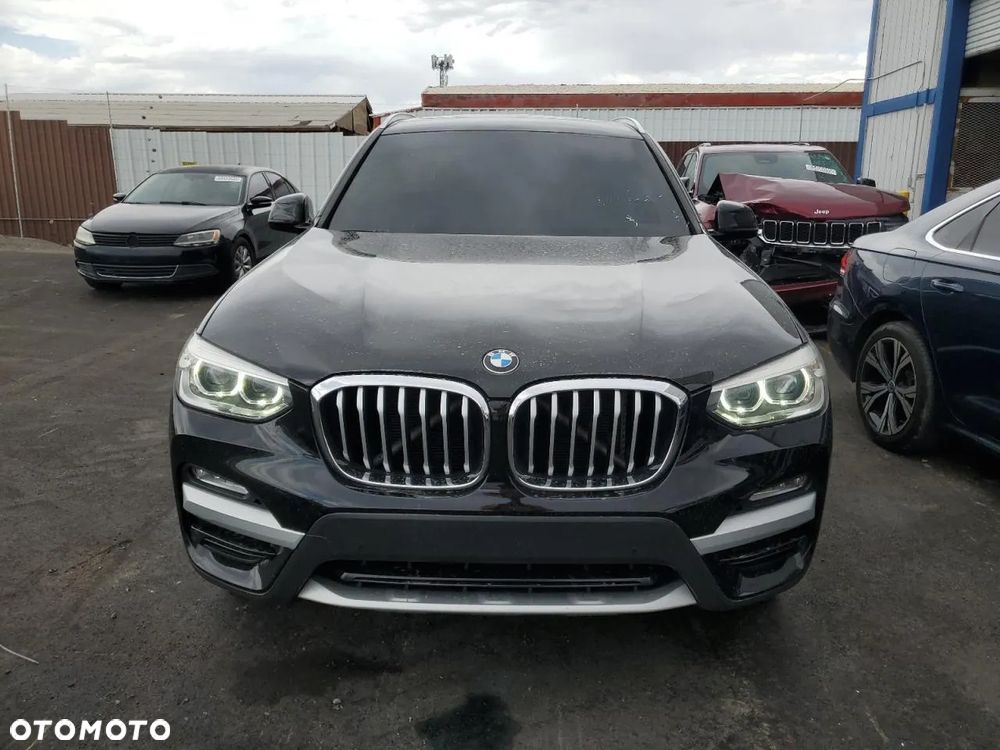 BMW X3 xDrive30i GPF Luxury Line sport - 5