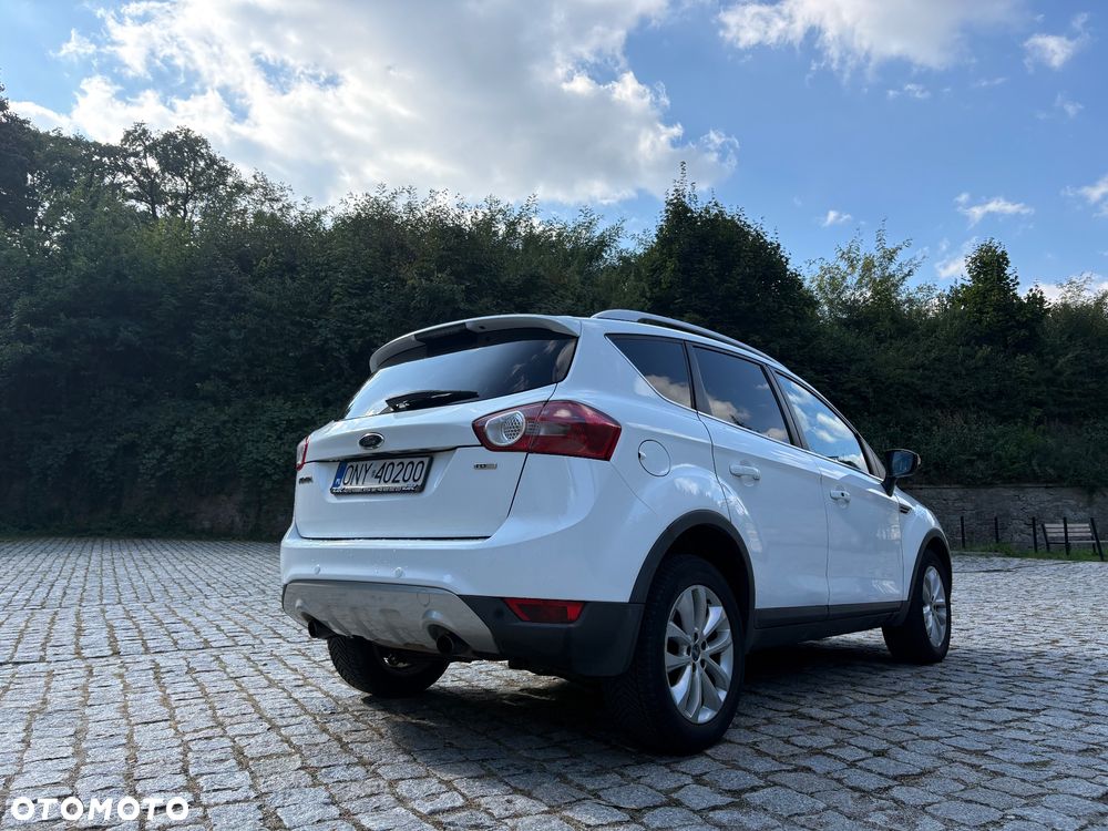 Ford Kuga - 4