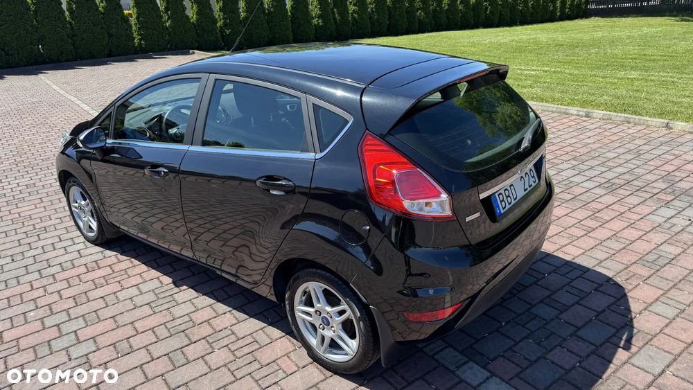 Ford Fiesta 1.0 EcoBoost Titanium - 9