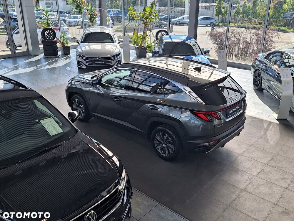 Hyundai Tucson 1.6 T-GDi HEV Executive 2WD - 10