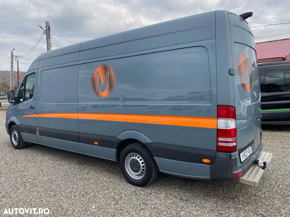 Mercedes-Benz SPRINTER - 3