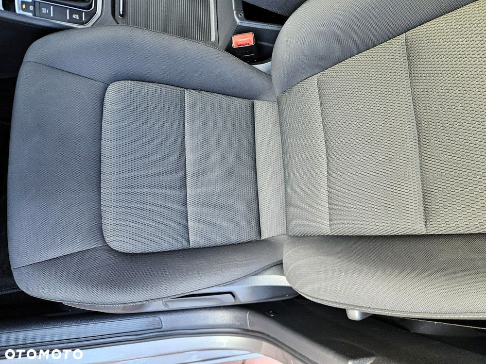 Volkswagen Golf Sportsvan 1.4 TSI (BlueMotion Technology) Highline - 21