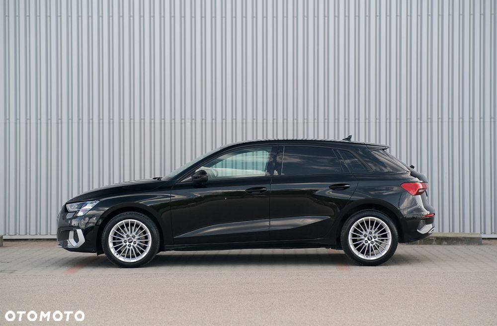 Audi A3 Sportback - 12
