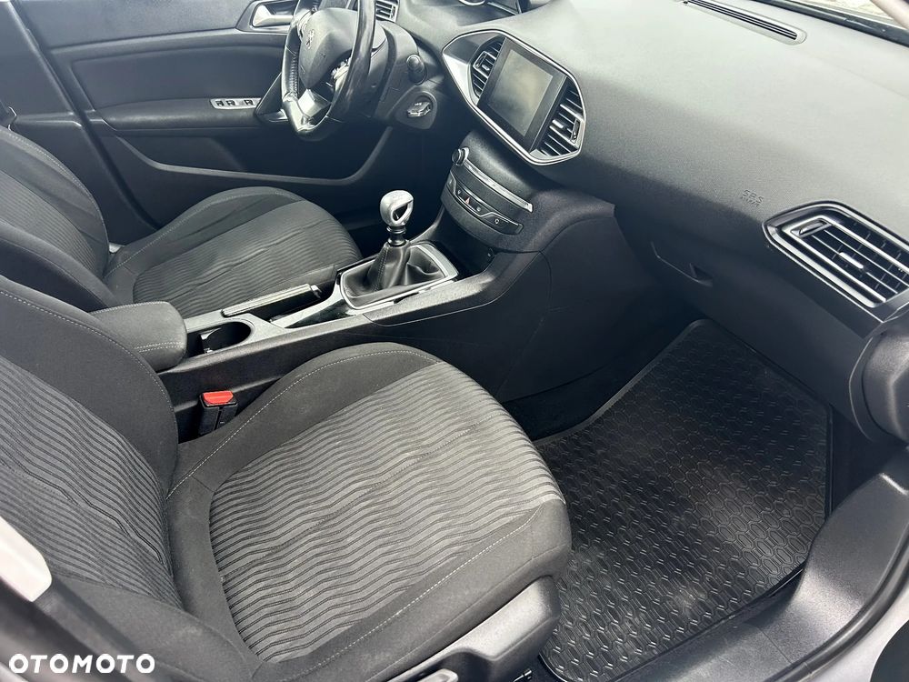 Peugeot 308 1.6 BlueHDi Business Line S&S - 7