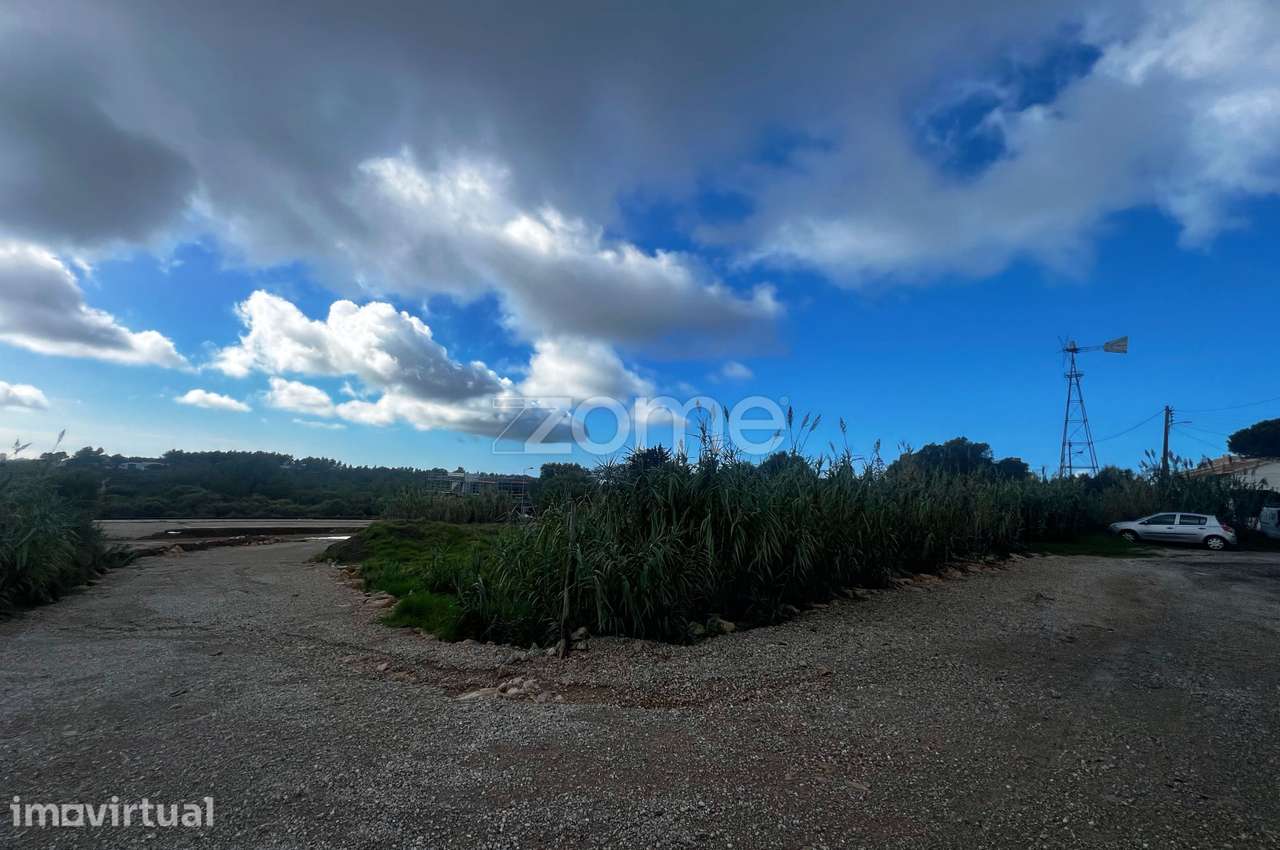 Venda de um lote em Cascais com aprovação de construção - Grande imagem: 3/17