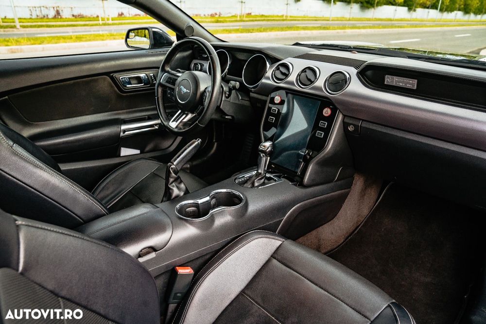 Ford Mustang 2.3 EcoBoost Aut. - 12