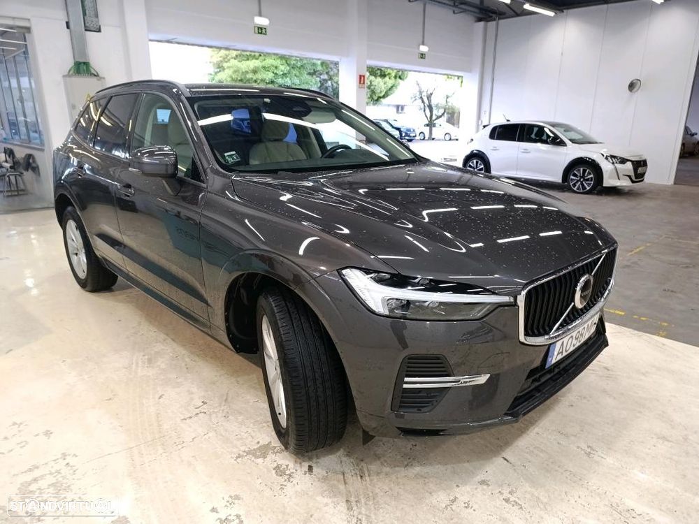 Volvo XC 60 2.0 B4 Momentum - 5