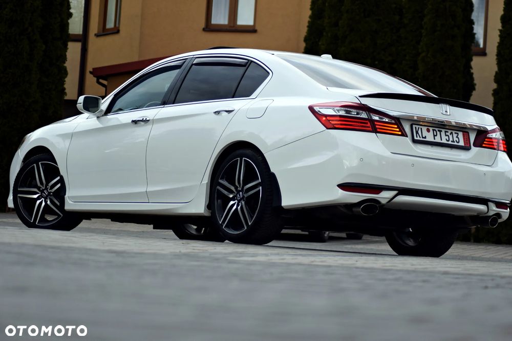 Honda Accord 3.5 V6 EX - 11