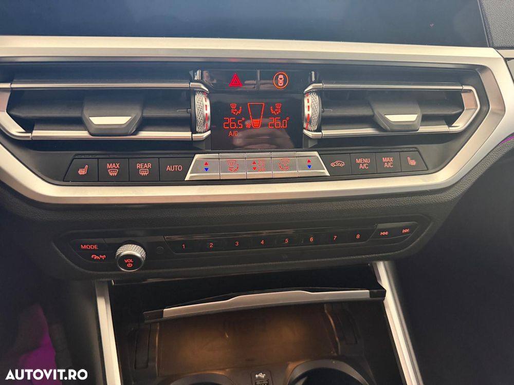 BMW Seria 3 320d Aut. M Sport - 19