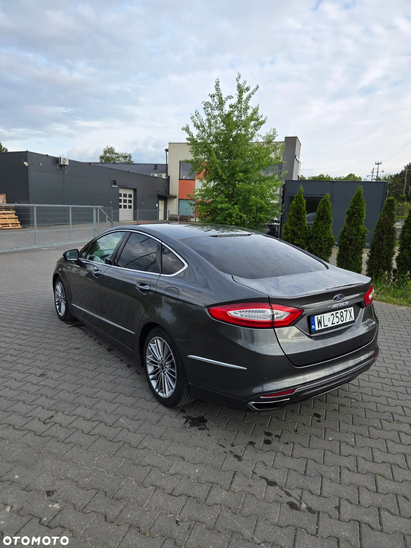 Ford Mondeo Vignale 2.0 Hybrid - 3