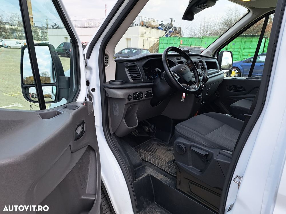Ford Transit 350 2.0 EcoBlue 130 CP L4 DCIV AWD Base - 23