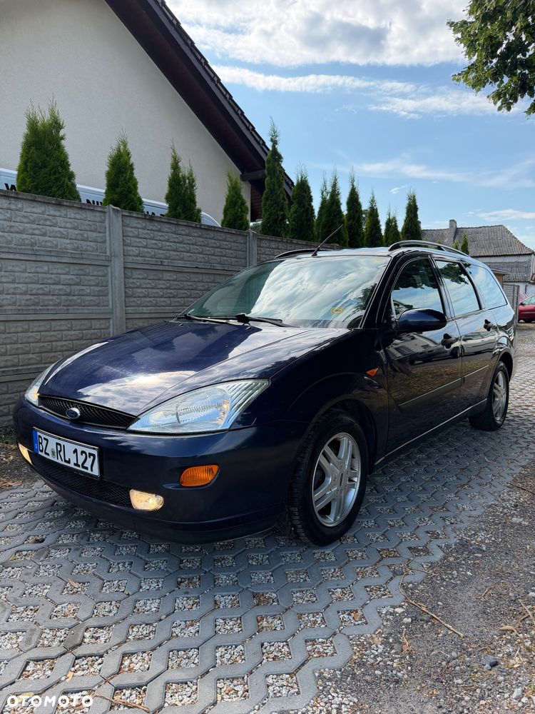 Ford Focus 1.8 Futura - 2