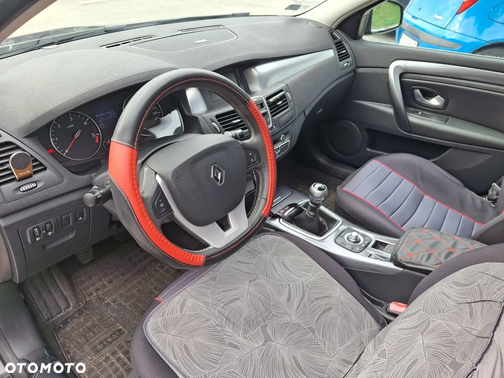 Renault Laguna - 12