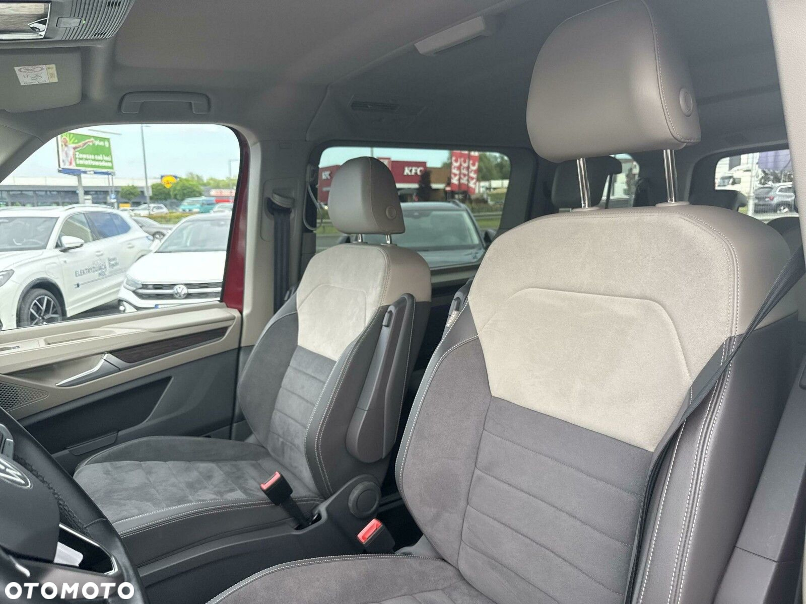 Volkswagen Multivan 2.0 TDI L1 Style DSG - 11