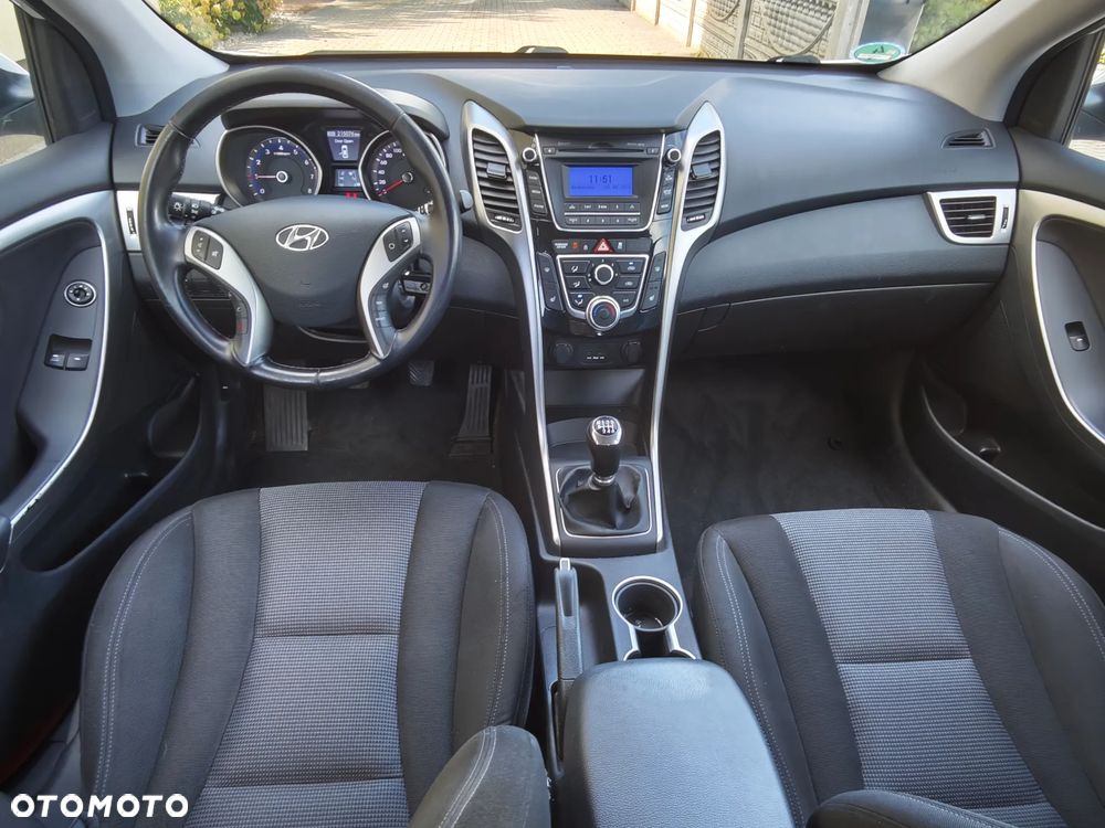 Hyundai i30 1.4 Fifa World Cup Edition - 25