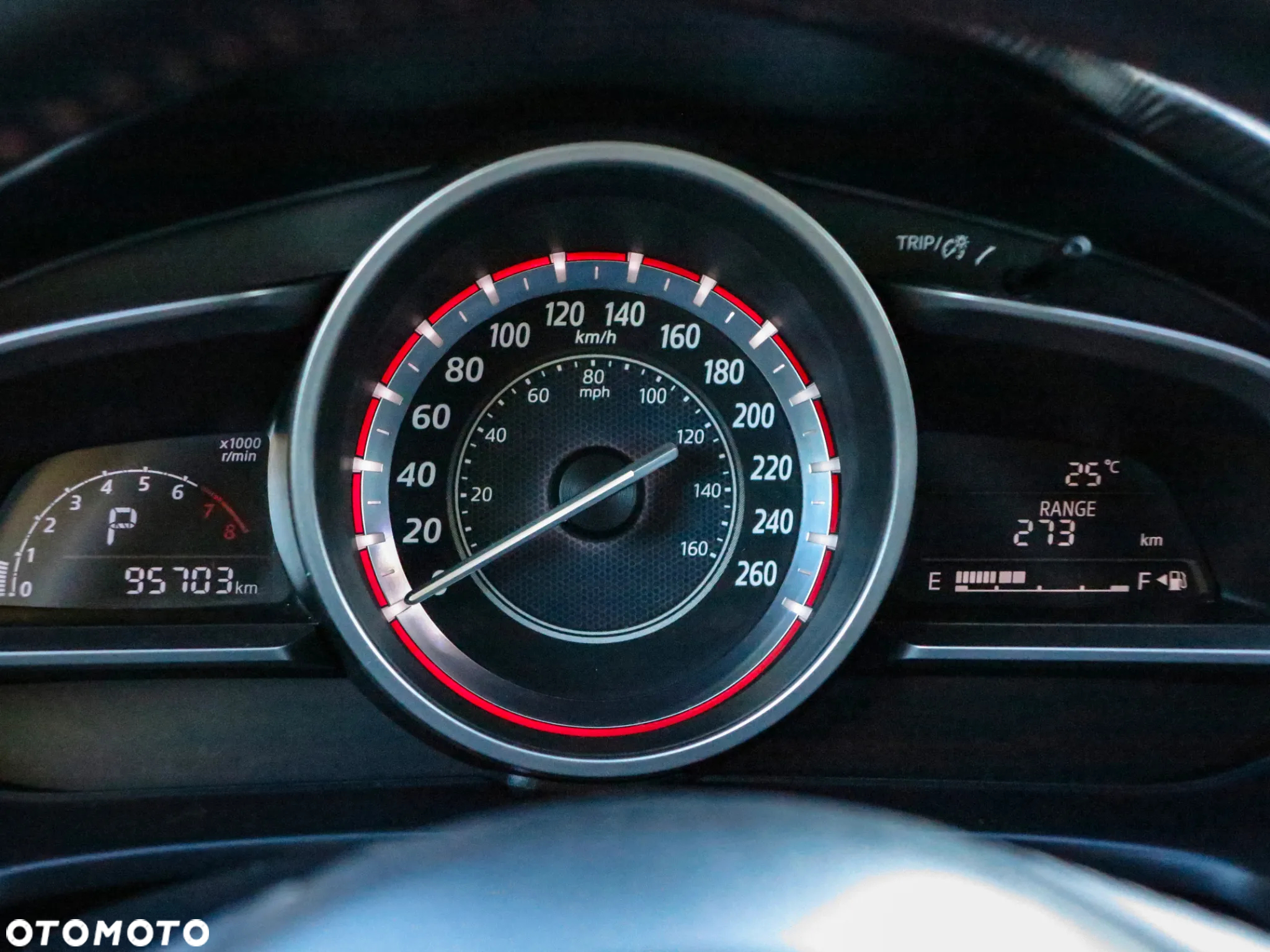 Mazda 3 - 11