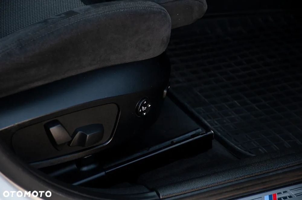 BMW X1 xDrive20d - 25