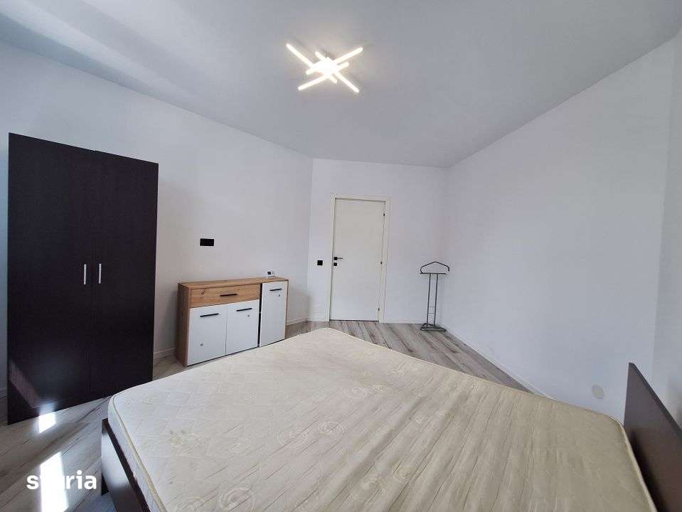 Apartament cu 3 camere, 61 mp, zona BMW — fotografia 2