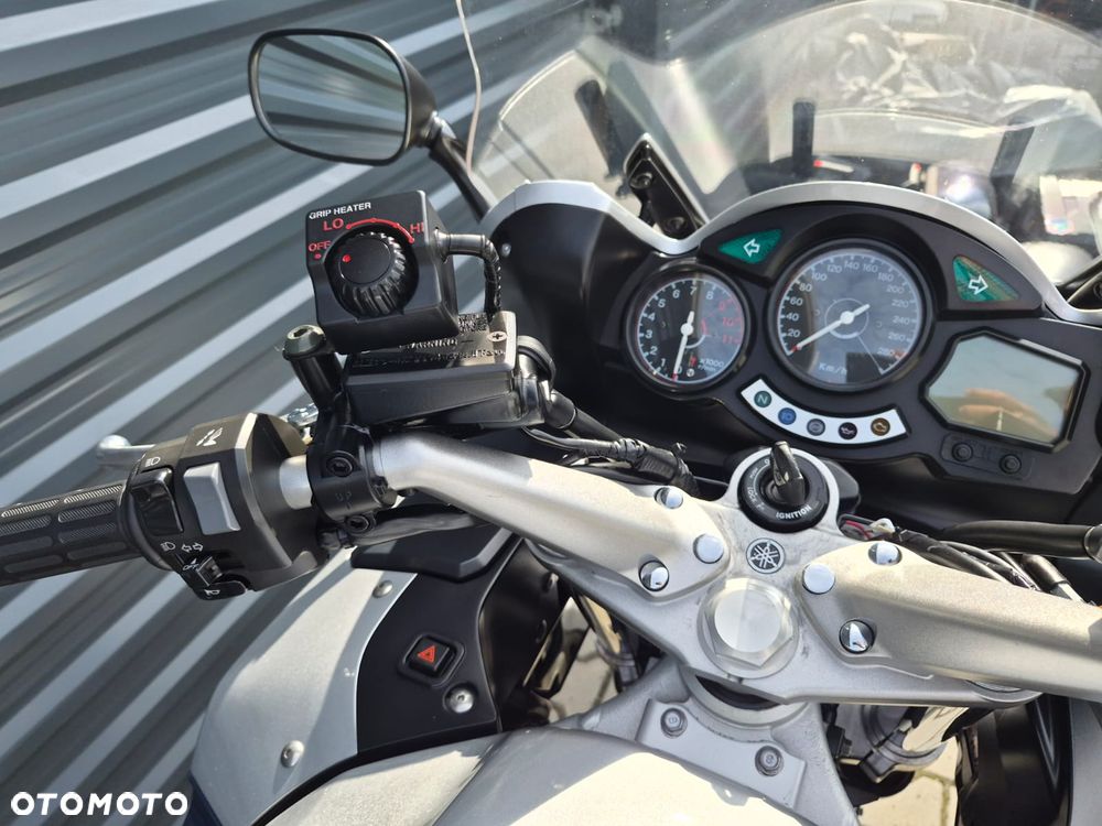 Yamaha FJR - 20