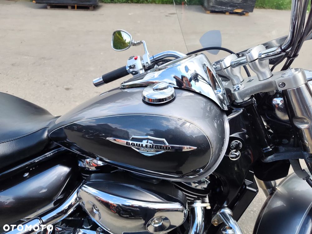 Suzuki VL 800 Volusia - Boulevard C50 - 21