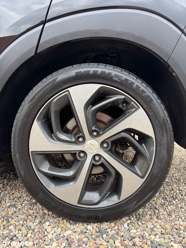 Hyundai Tucson 2.0 CRDI BlueDrive Style 2WD - 31