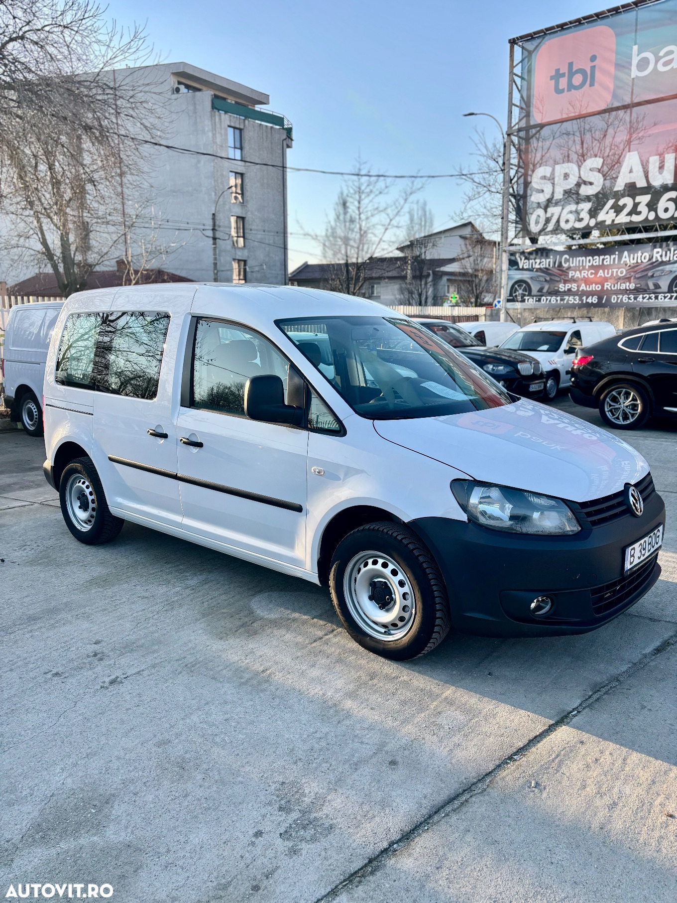 Volkswagen Caddy 1.6 TDI BlueMotion Trendline - 2