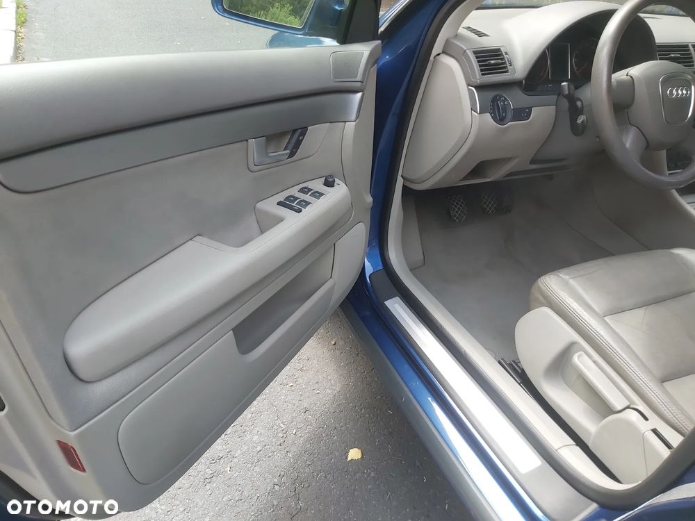 Audi A4 Limousine 1.8 T - 13