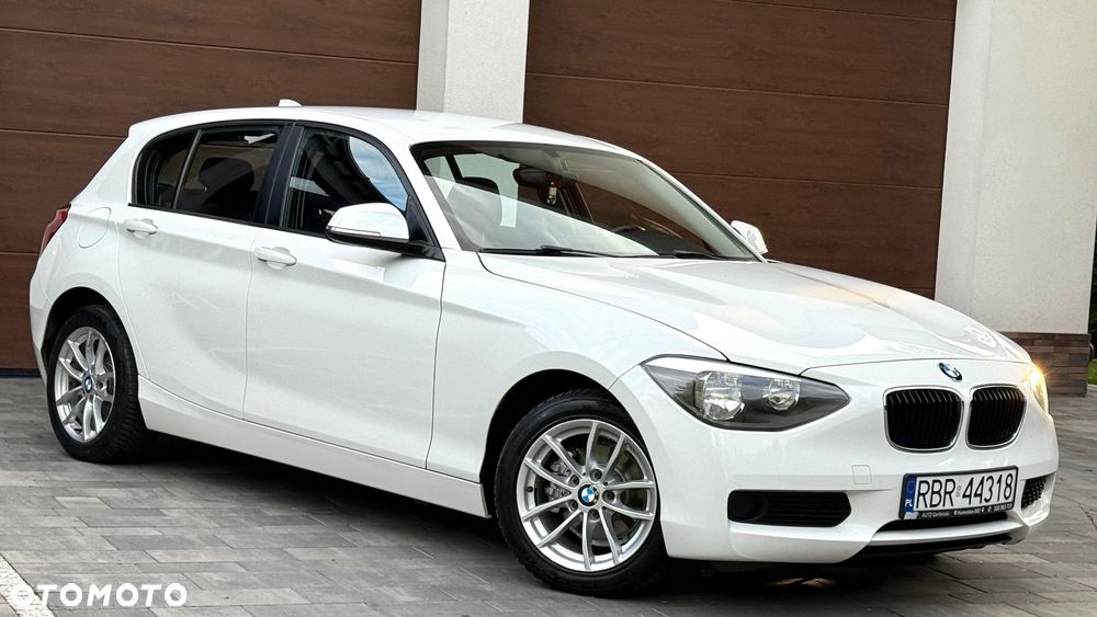 BMW Seria 1 116d Sport Line - 9