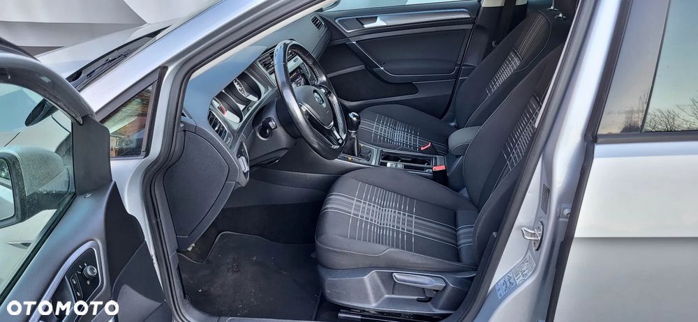 Volkswagen Golf 1.6 TDI 4Motion BlueMotion Technology Comfortline - 19