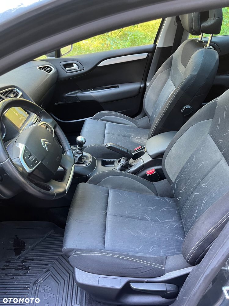 Citroën C4 1.6 HDi Exclusive - 22