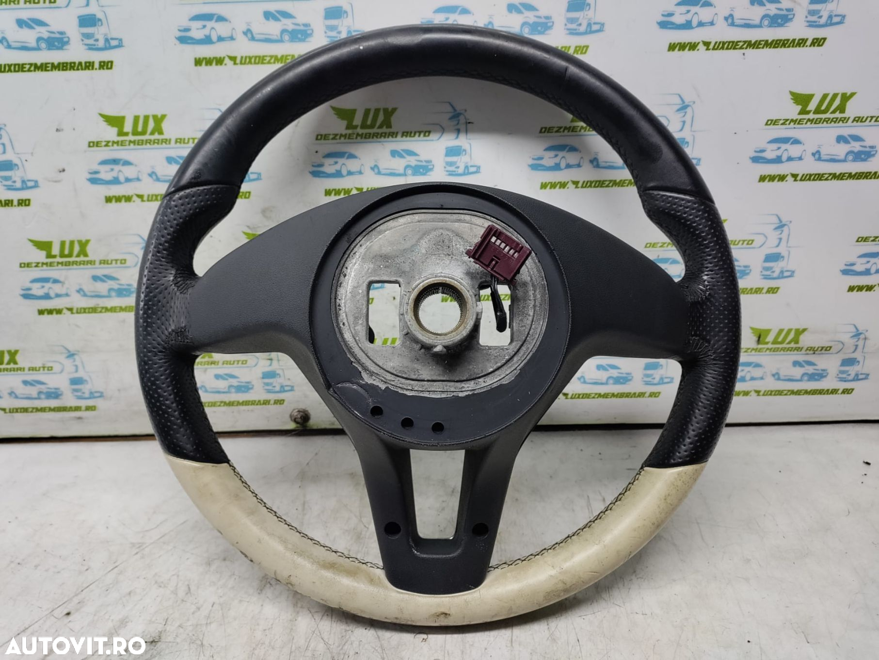 Volan in 3 spite cu comenzi a2184608218 Mercedes-Benz C-Class W204/S2 - 3