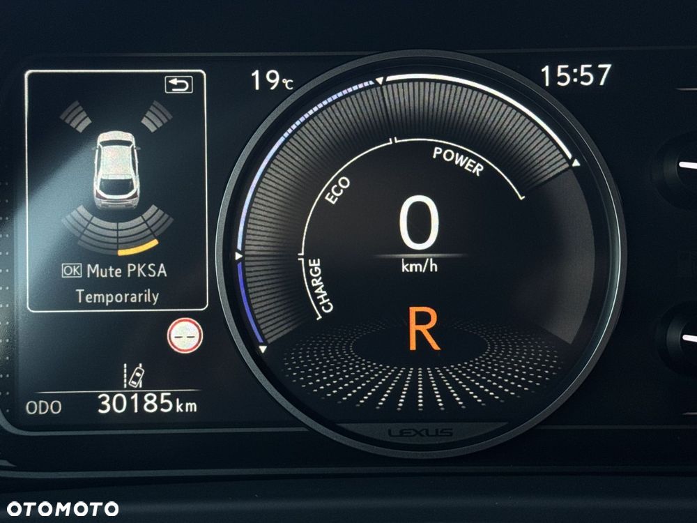 Lexus UX 250h GPF Business 2WD - 23