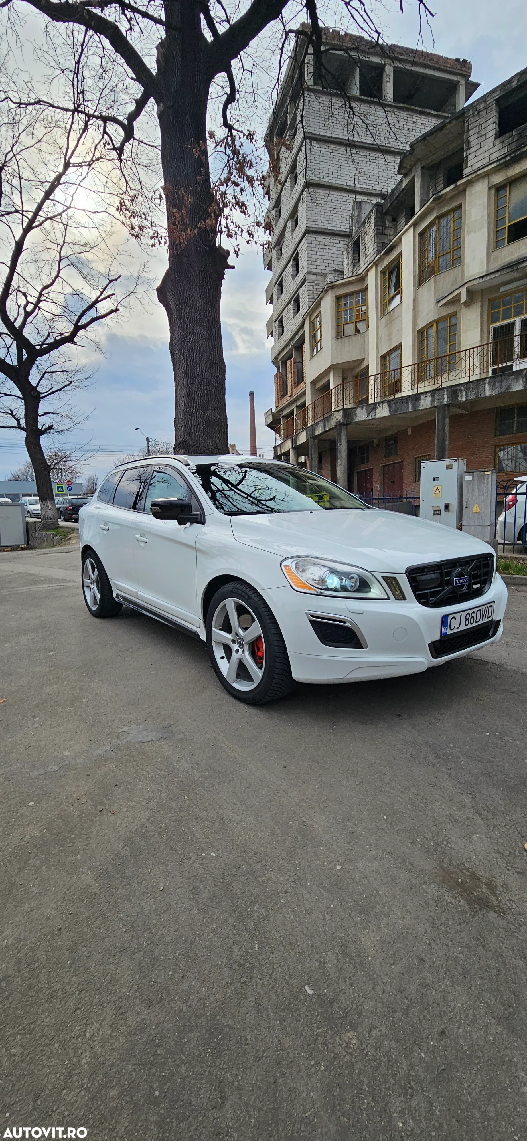 Volvo XC 60 D5 AWD Aut. RDesign - 15