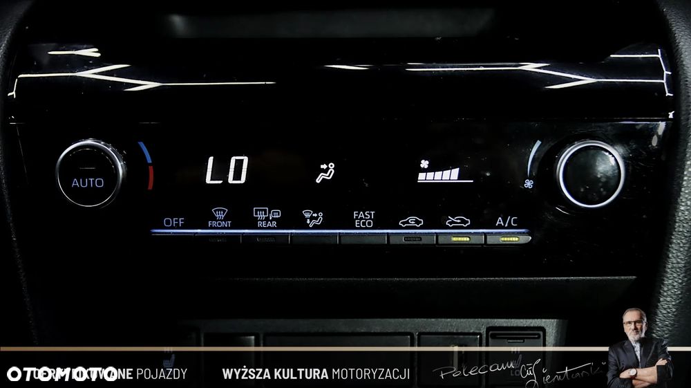 Toyota Yaris Cross - 21