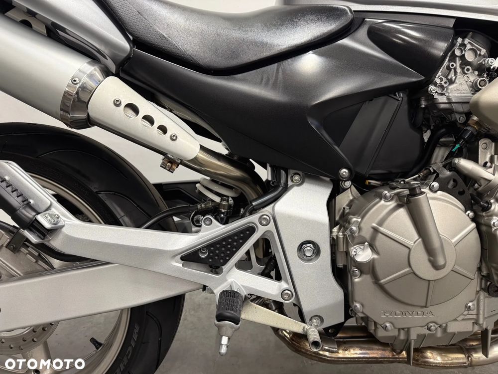 Honda Hornet - 33